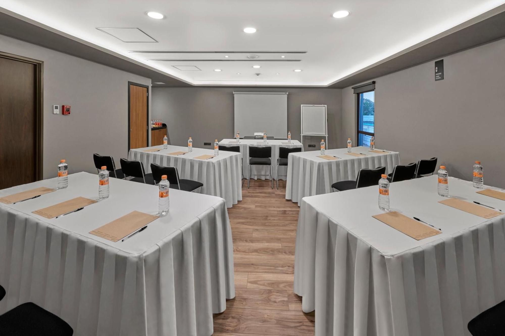City Express By Marriott Monterrey Lindavista Guadalupe  Exterior photo