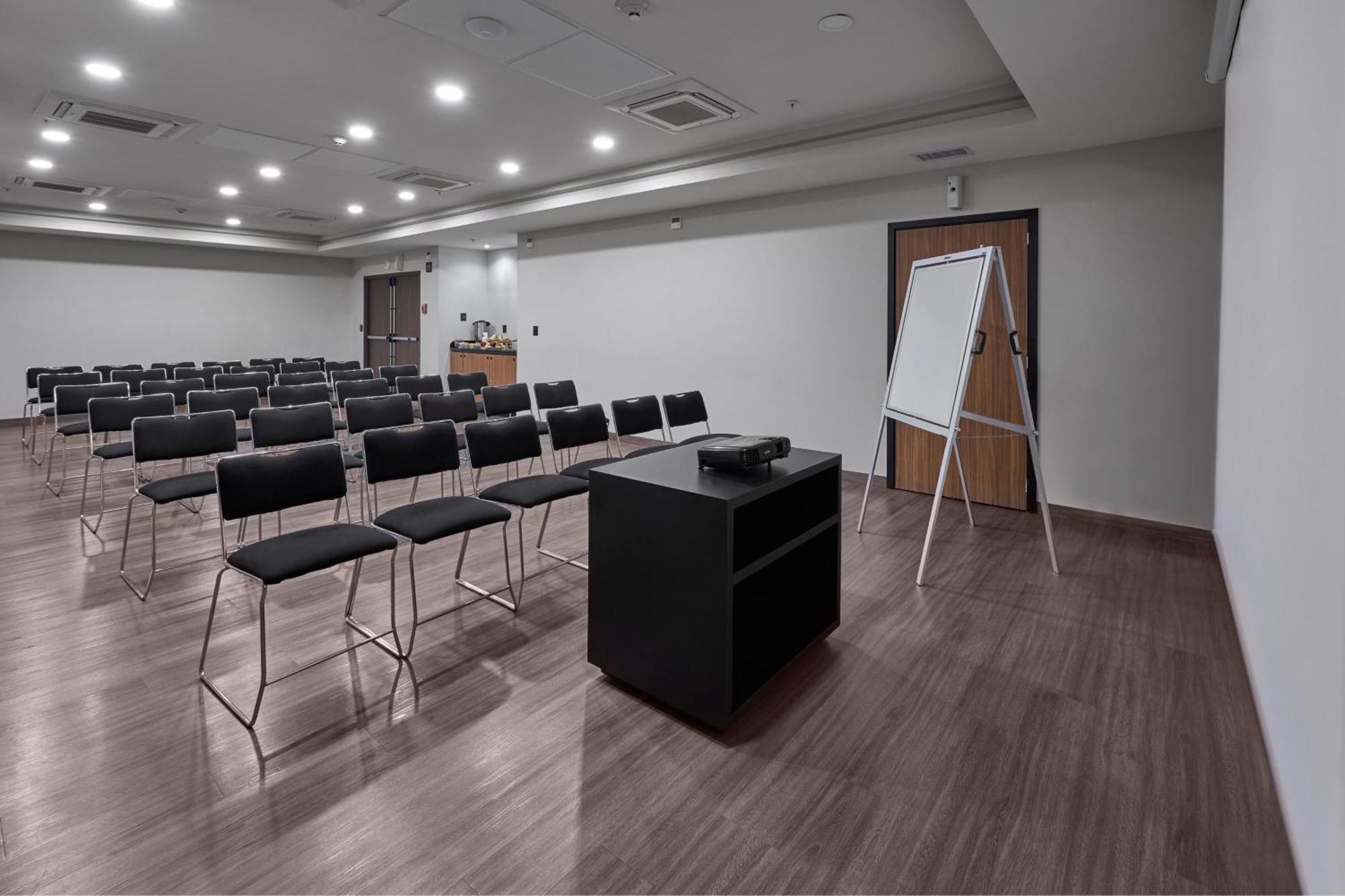 City Express By Marriott Monterrey Lindavista Guadalupe  Exterior photo